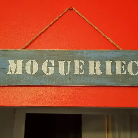 Maison De Bord De Mogueriec Finistere La Leonie Sibiril