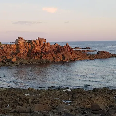 Maison De Bord De Moguériec Finistère La Léonie *